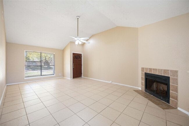 Building Photo - 3811 Meadow Pl Dr