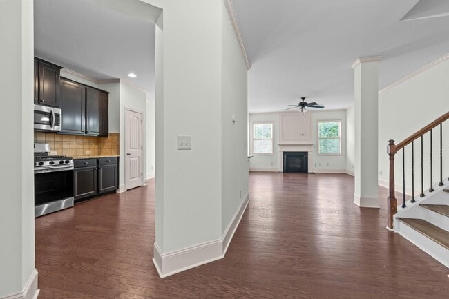 Building Photo - 5155 Roseman Trail