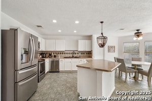 Building Photo - 11053 Cedar Park