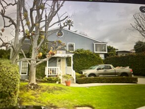 Building Photo - 15th St.