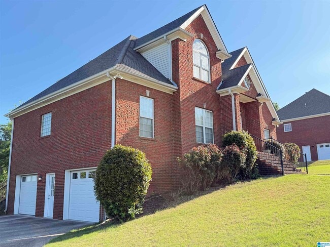 Building Photo - 6373 Legacy Ln