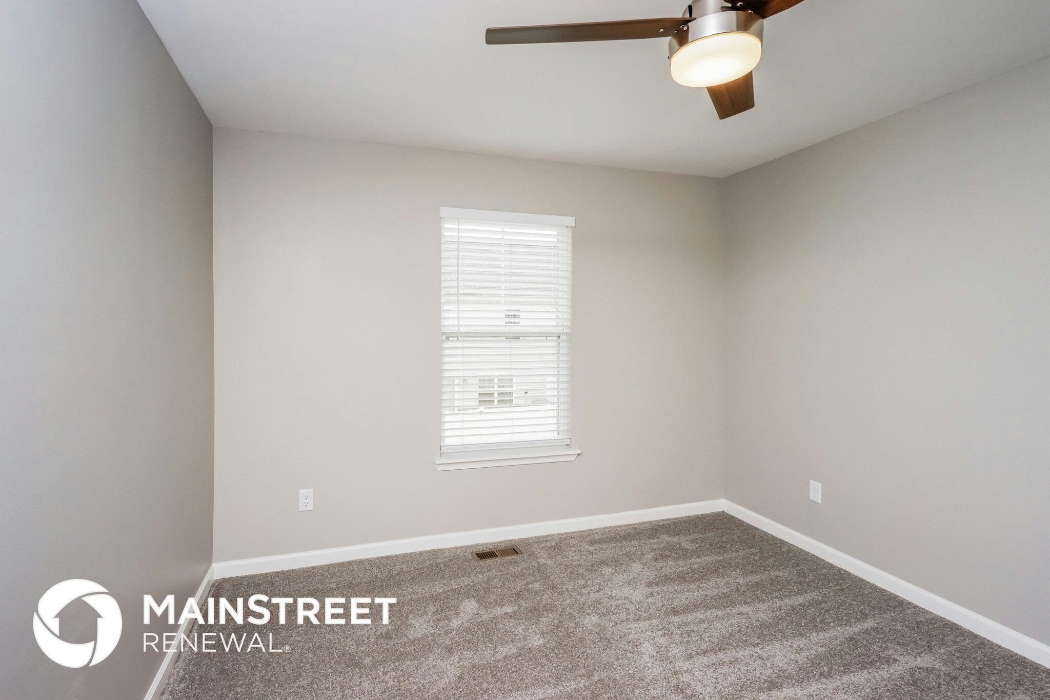 Building Photo - 2063 Paddle Wheel Dr