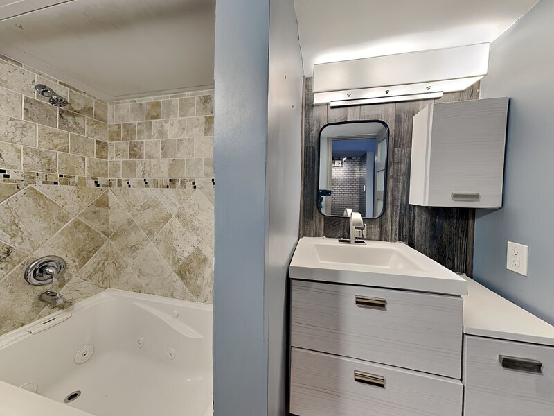 Building Photo - 2986 Buttonwood Dr