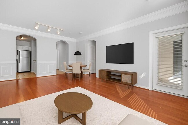 Building Photo - 7 Granite Pl