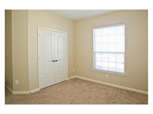 Building Photo - 415 Lipizzan Ln