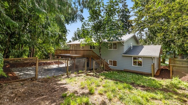 Building Photo - Snohomish Split level for Rent!