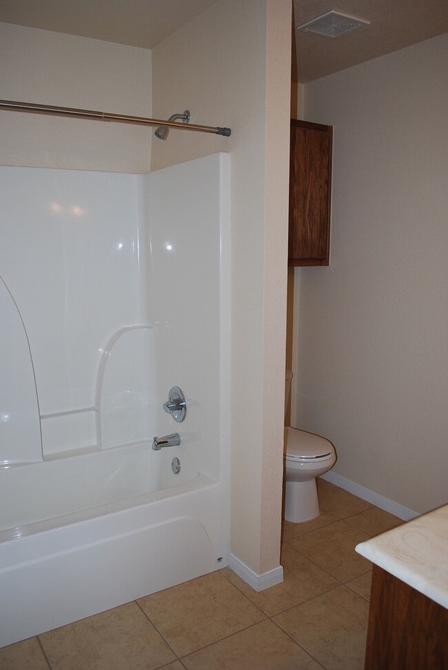 Building Photo - 1700Tru