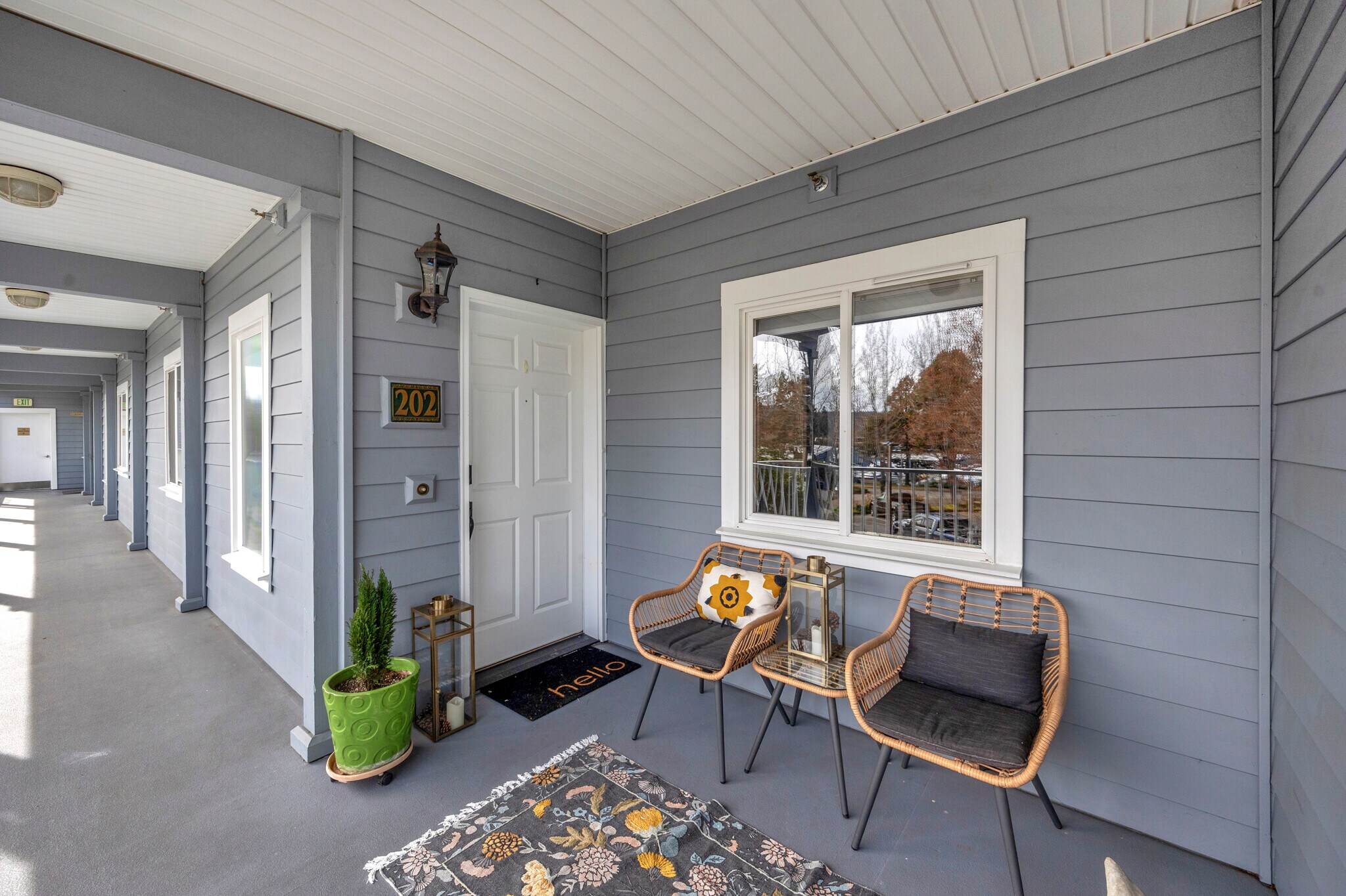 Building Photo - 6125 NE 175th St