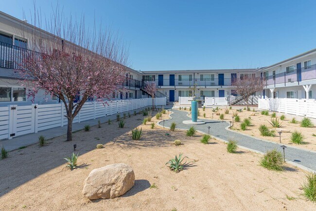 Interior Photo - Tyler Arms Apartments - Riverside, CA