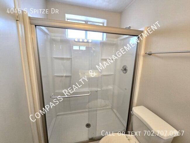 Building Photo - 4045 S Spitze Dr