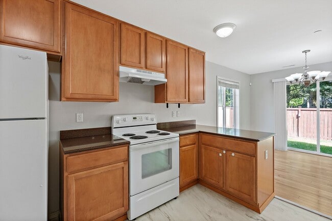 Building Photo - Charming 3-Bed Craftsman in DuPont | Trail...