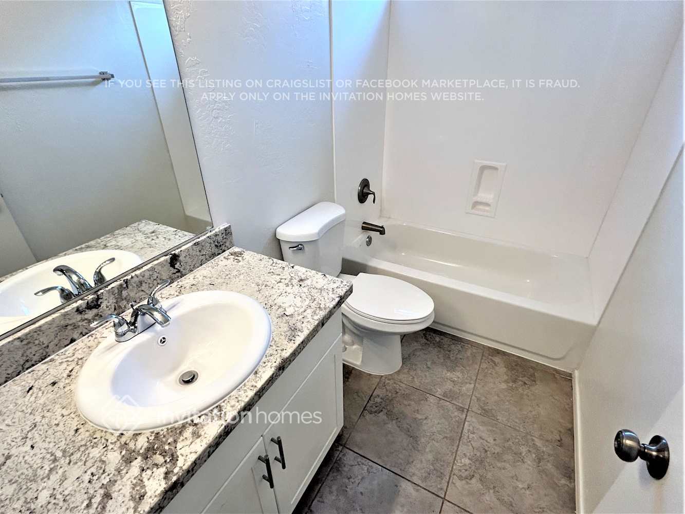 Building Photo - 3933 W Carter Rd