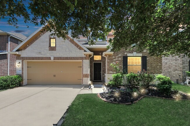 Building Photo - 20626 Bandrock Terrace