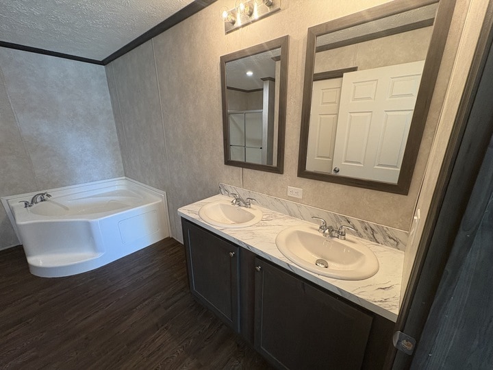 Building Photo - 2100 S.Scott Blvd #79 Unit 79