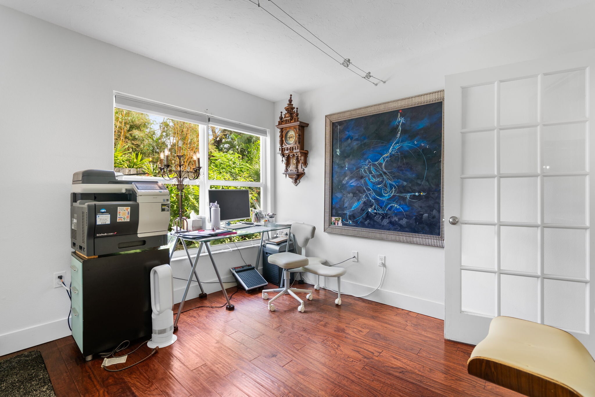 Office/guest room - 1750 Alta Vista St