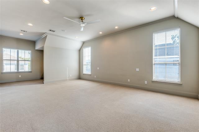 Building Photo - 4201 Emerson Ave