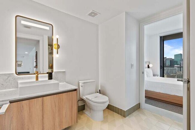 Building Photo - Orange Crush- Resort-Style Amenities