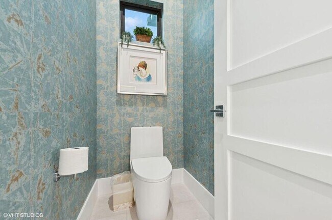 Building Photo - 8533 N Native Dancer Rd