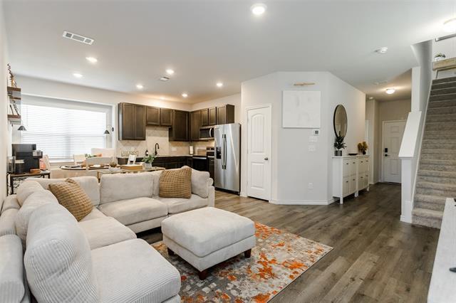 Building Photo - 5513 Topwater Trl