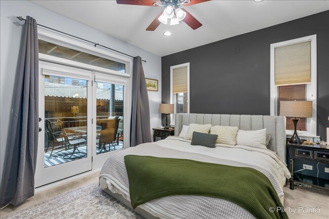 Building Photo - 1753 N Artesian Ave