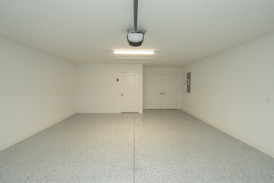 Building Photo - 7356 Danford Pl