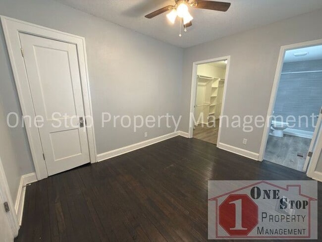 Building Photo - Warm & Inviting 3 Bed 2 Bath Home in Kansas City, MO!!!