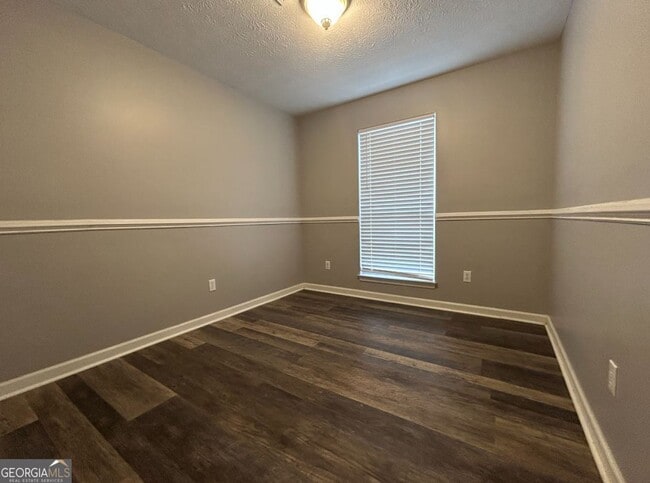 Building Photo - 8 Westhaven Dr NW