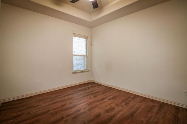 Building Photo - 6805 San Fernando Dr