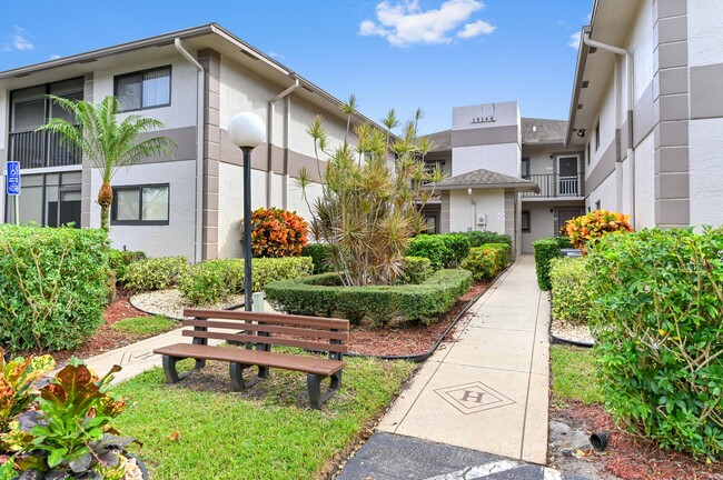 Building Photo - 15144 Ashland St