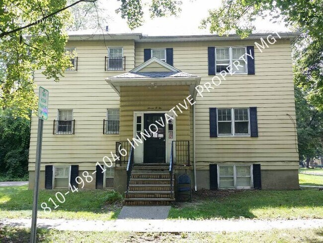 Primary Photo - 702 Thomson St