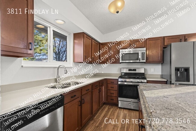 Building Photo - 3811 Findlay Ln