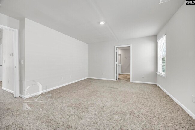 Building Photo - 2015 Elmridge Rd
