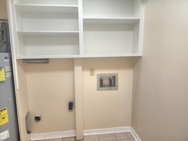 Building Photo - 1618 Pear Orchard Pl