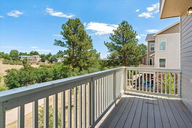 Building Photo - 5355 Canyon View Dr