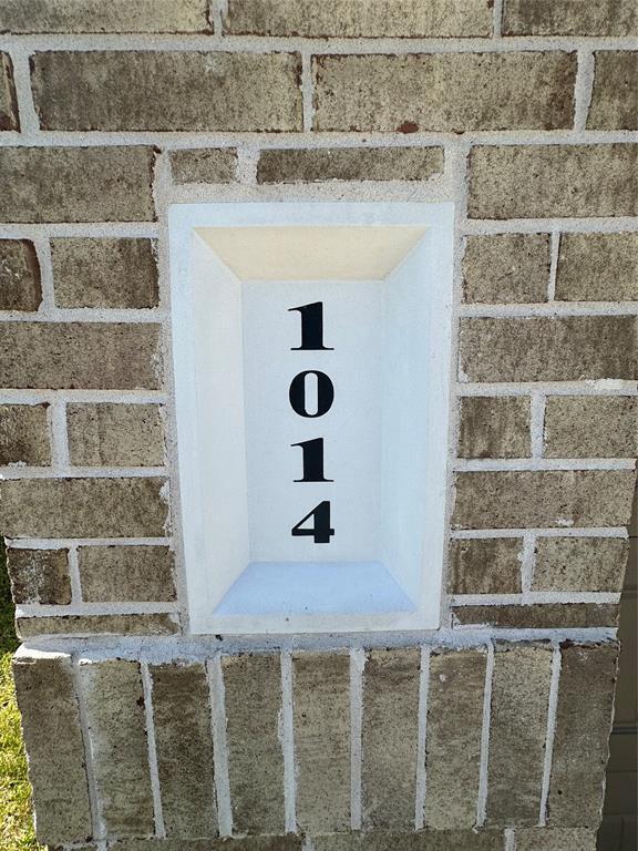 Building Photo - 1014 Cattle Chute Ct