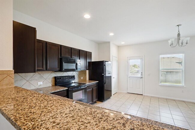Building Photo - 104 Navidad River Dr