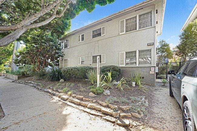 Building Photo - 814-818 2nd Street