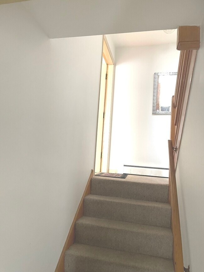 Building Photo - 4650 N Central Ave