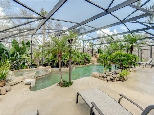 Building Photo - 24 Central Ave