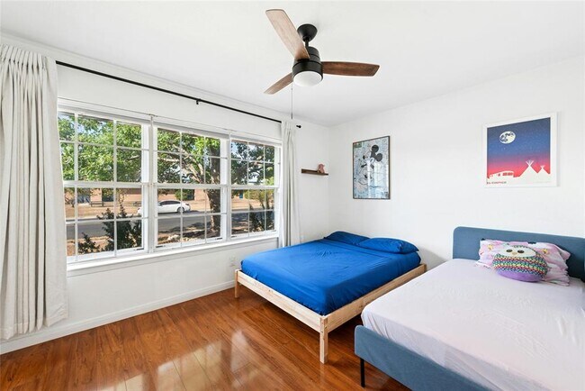 Building Photo - 505 Mairo St