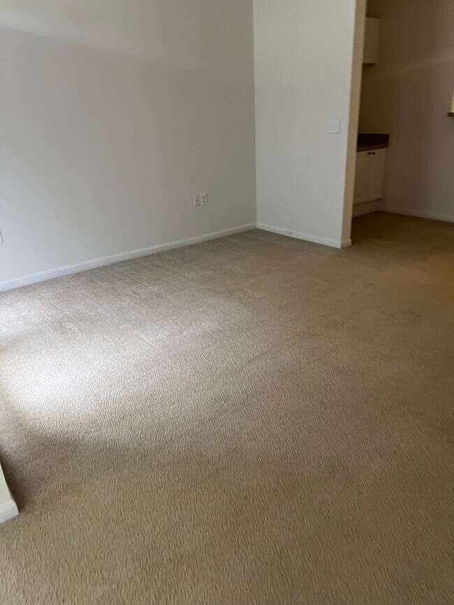 Building Photo - 280 Celebration Blvd