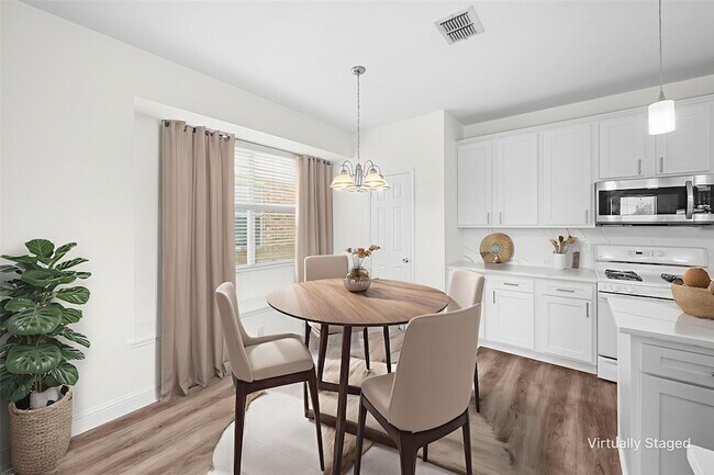 Building Photo - 6245 White Pine Dr