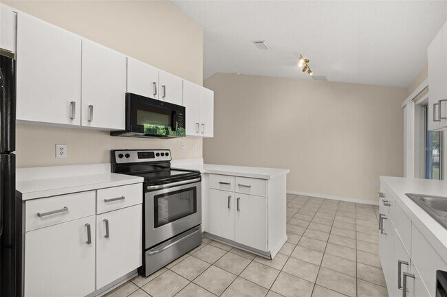 Building Photo - 3141 Enclave Ct