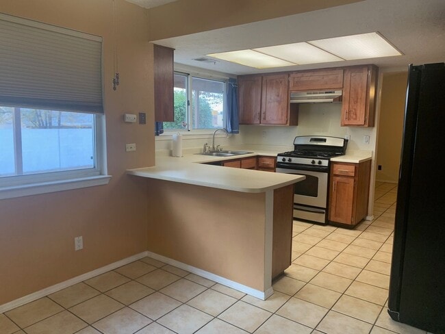 Building Photo - Heritage Hills 3 Bedroom