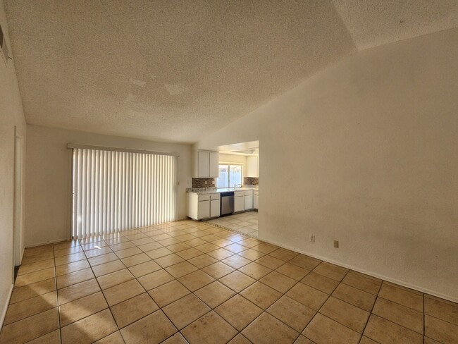 Building Photo - Affordable Single-Story Home