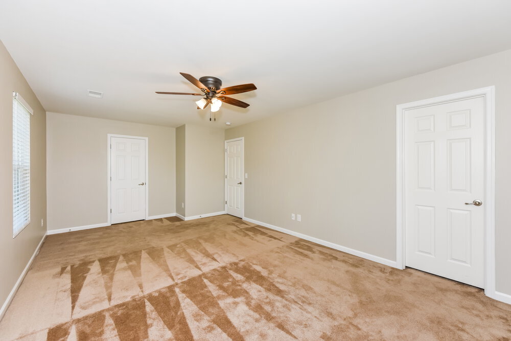 Building Photo - 724 Maylene Dr
