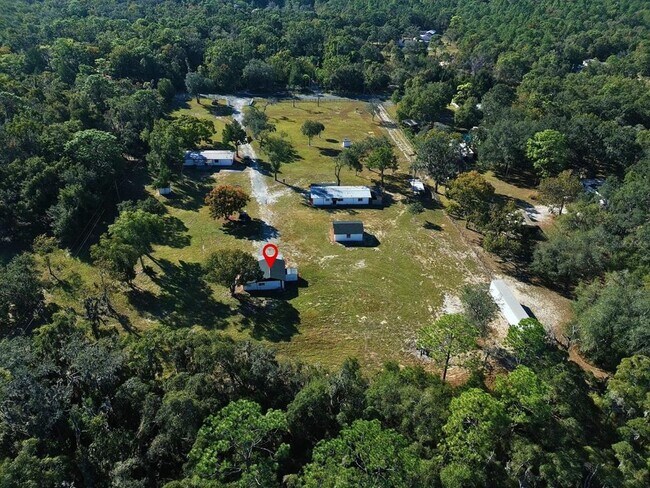Building Photo - 15201 Bailey Hill Rd