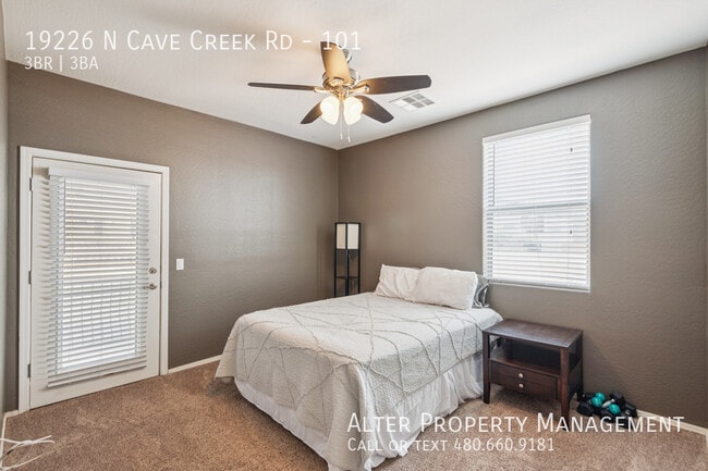 Building Photo - 19226 N Cave Creek Rd