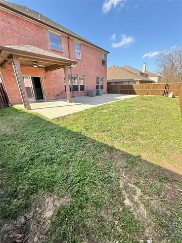 Building Photo - 308 Serenade Ln