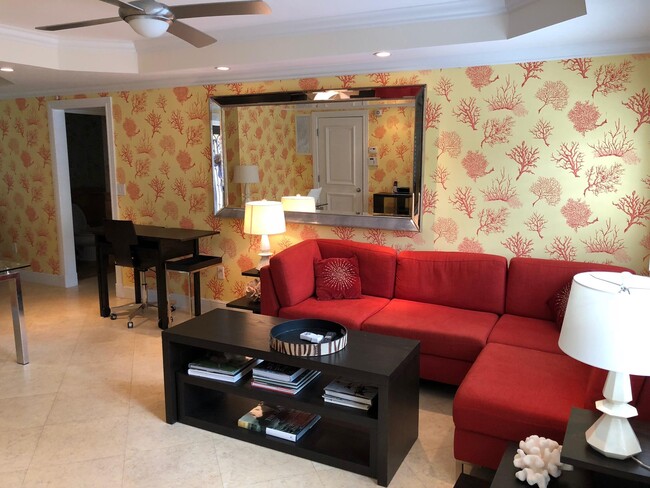 Building Photo - 251 Oleander Ave